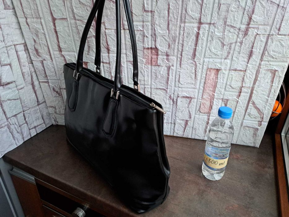 дамска чанта Chris Lancelot ,черна кожена чанта-естествена кожа