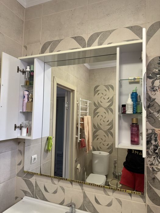 Продам зеркало в ванную