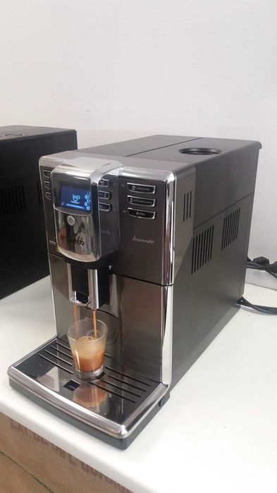 Еспресо кафемашина Philips Saeco Incanto