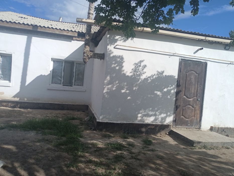 Тасбөгеттен 7бөлмелі уй сатылады