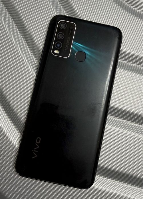 Смартфон VIVO Y30
