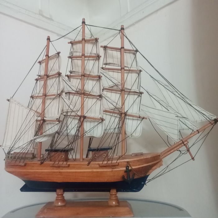 Продам параход сувенир