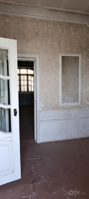 Республиканская больница 2,5-соток срочно продаётся дом.