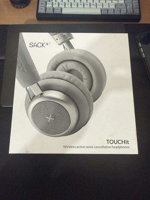 Casti Bluetooth SACKit Touchit sigilate