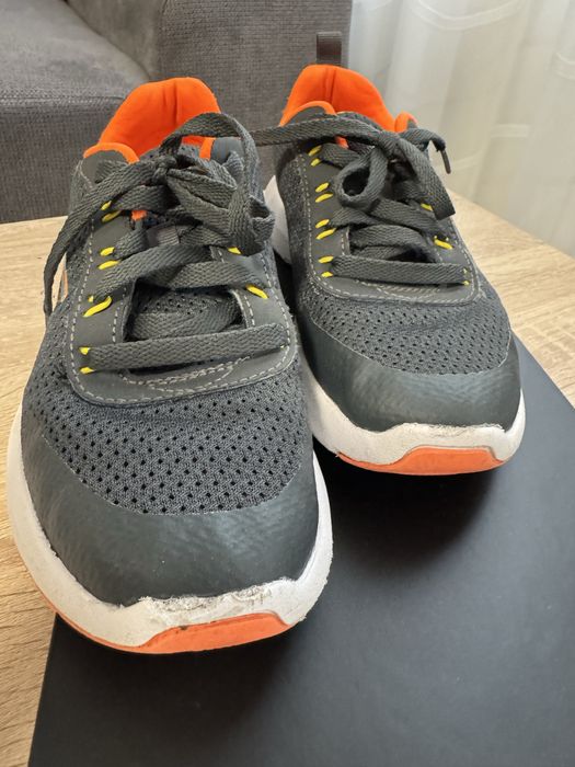 Маратонки Skechers