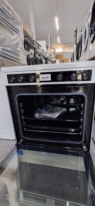 Aragaz Electric AEG 73l cu plita vitroceramica Import Germania Garantie AEG536