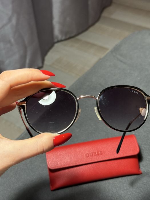 Слънчеви очила Guess