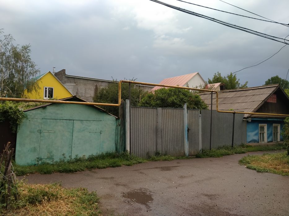 Продаётся участок земли с двумя домами!