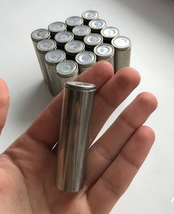 Аккумуляторы Tesla 21700