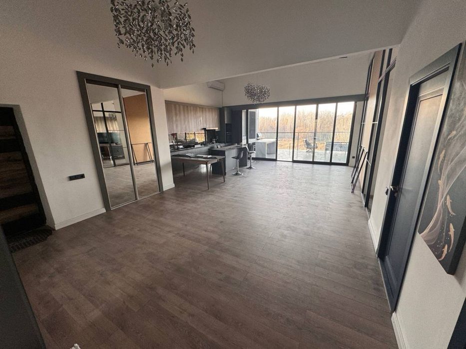 Квартира Ботанический сад 3/5/5 175 кв.м