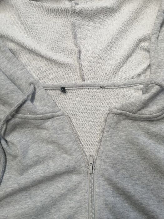 продаю серую зипку LC WAIKIKI