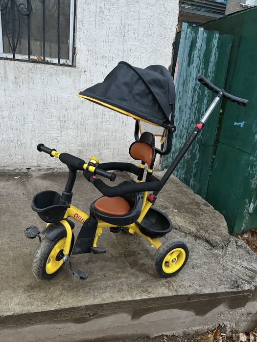 Продам трёхколёсный детский велосипед