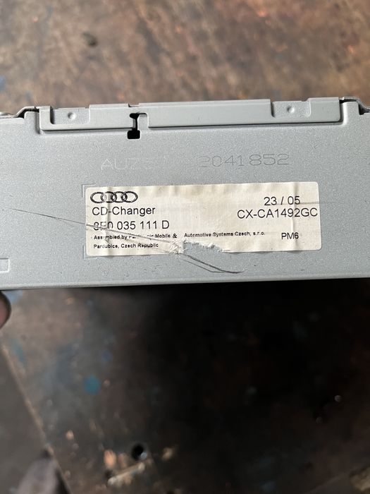 Magazie de CD-uri Audi a4 b7