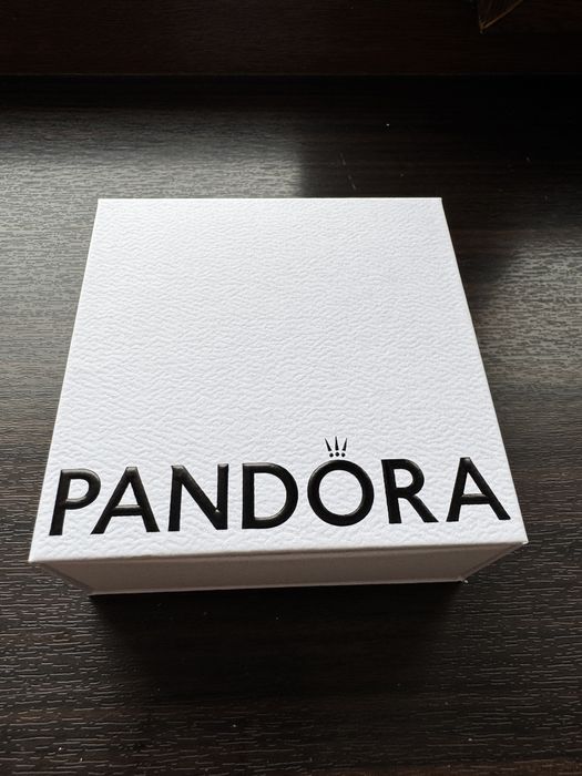 Колье Pandora Сердце и бесконечность