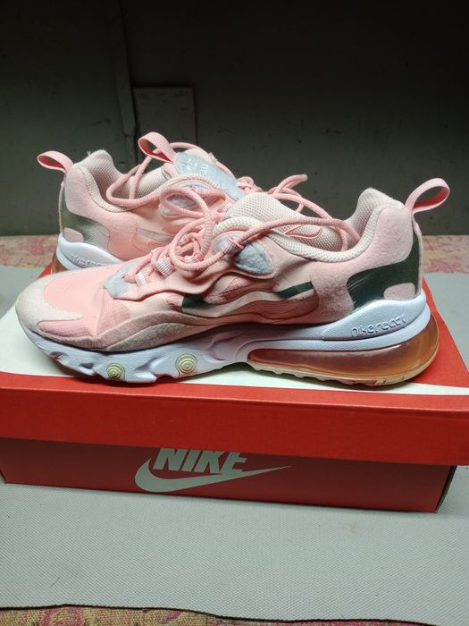 Дамски маратонки Nike!