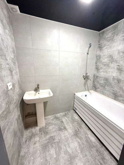 Сдается 2х комнатная квартира на 5 этаже Ориентир Крытый рынок