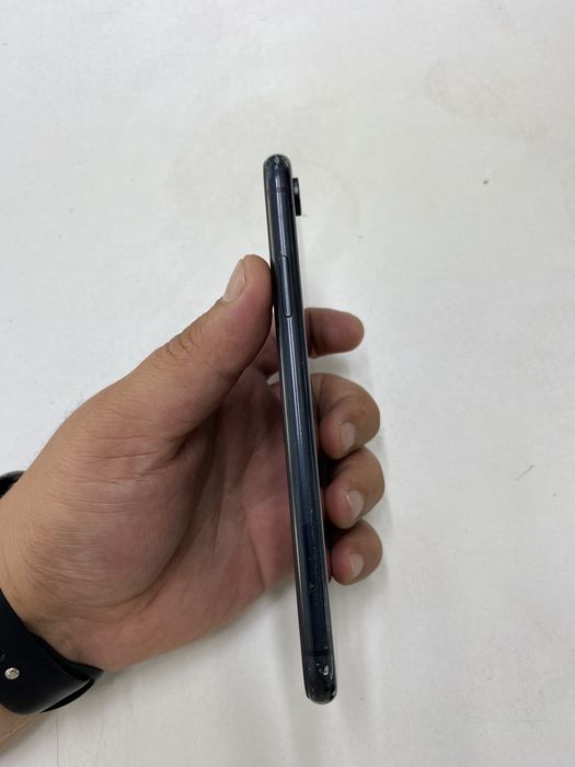 Iphone XR (64GB)