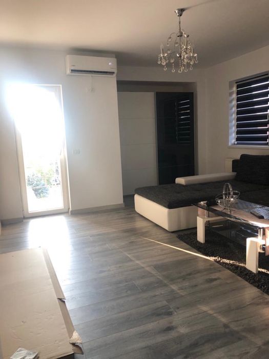 Inchiriez apartament in zona AUCHAN VITAN.