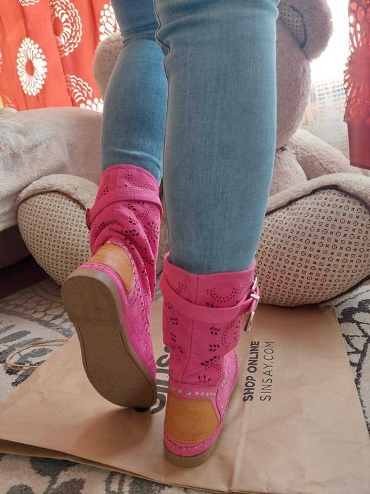 Дамски есенни ботуши