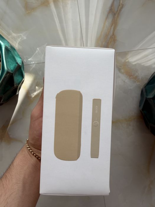 IQOS Iluma | Set complet | Cutie + Accesorii | Funcțional