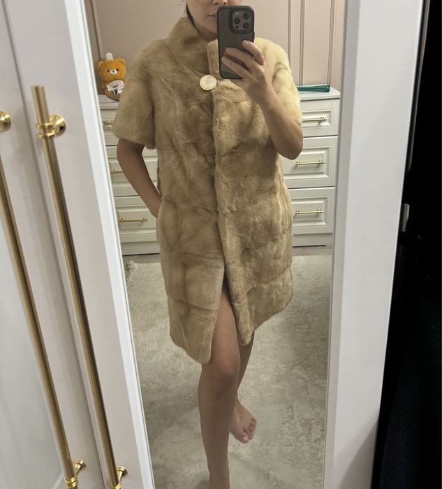 Норковая шуба 60 000