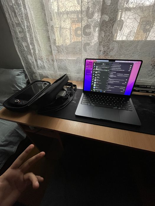 Macbook Air M4 16/256