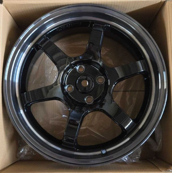 Formula Plus Diska R17