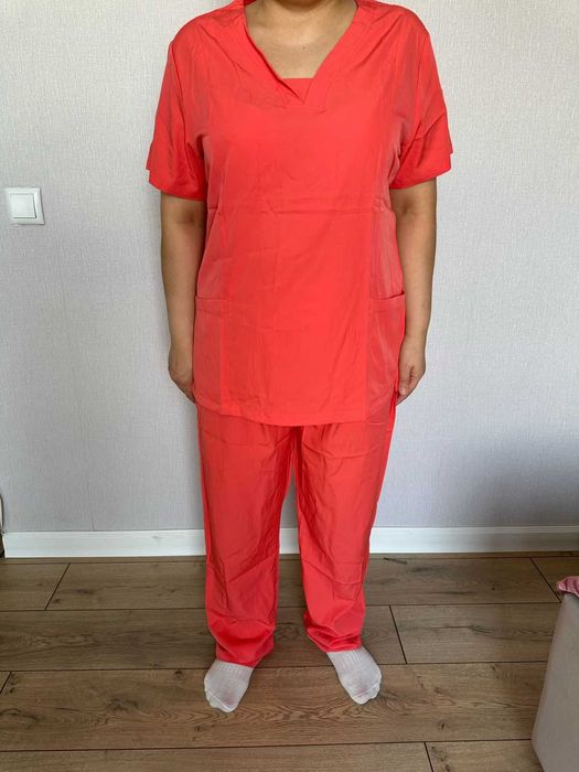 Продам медицинскю форму