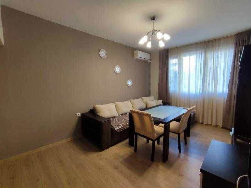 Дава се под наем Двустаен апартамент в Бургас, Славейков - 57 кв.м за 331.5 € - Снимка #2