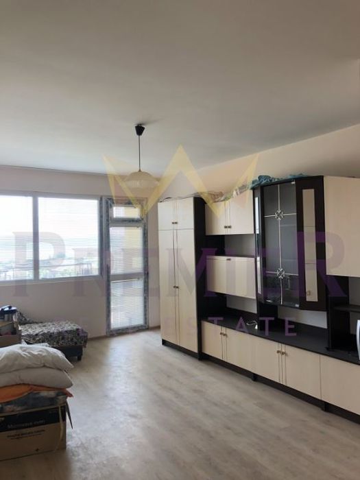 Продава се Двустаен апартамент в Варна, Бриз - 92 кв.м за 1946 €/кв.м - Снимка #2