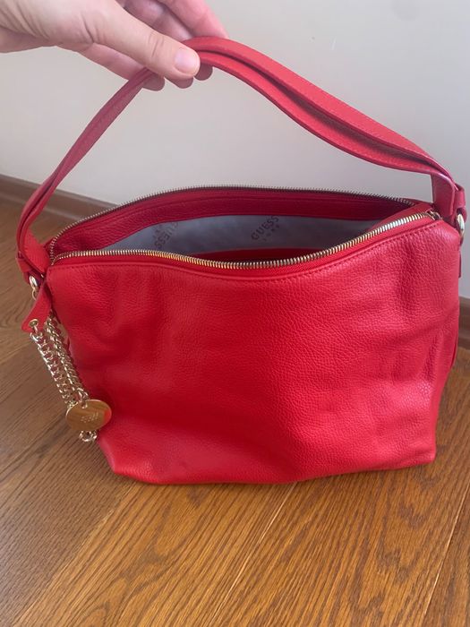 Guess кожена чанта, нова!