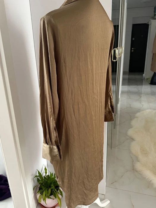 Zara Rochie camasa maneca lunga aurie