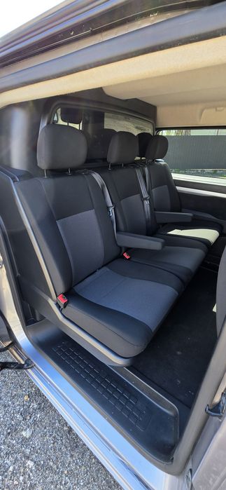 Opel Vivaro 6 locuri si marfa - TVA deductibil