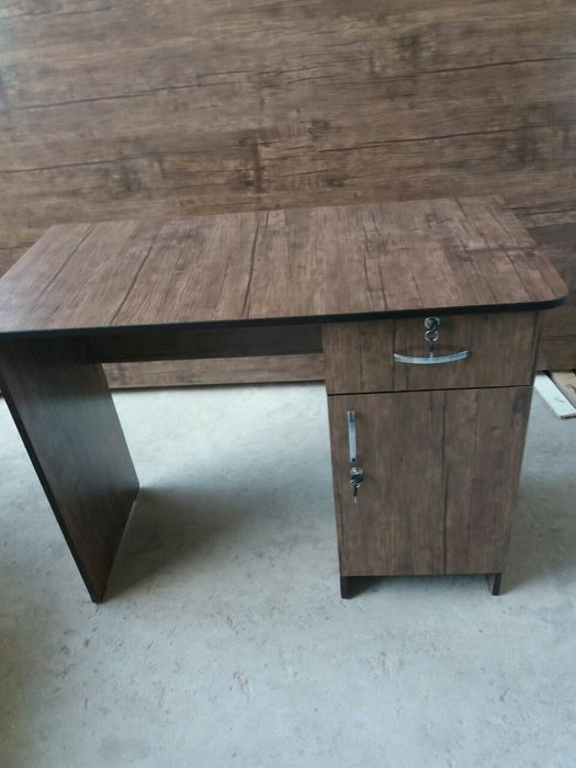 Письменный  Стол от производителя