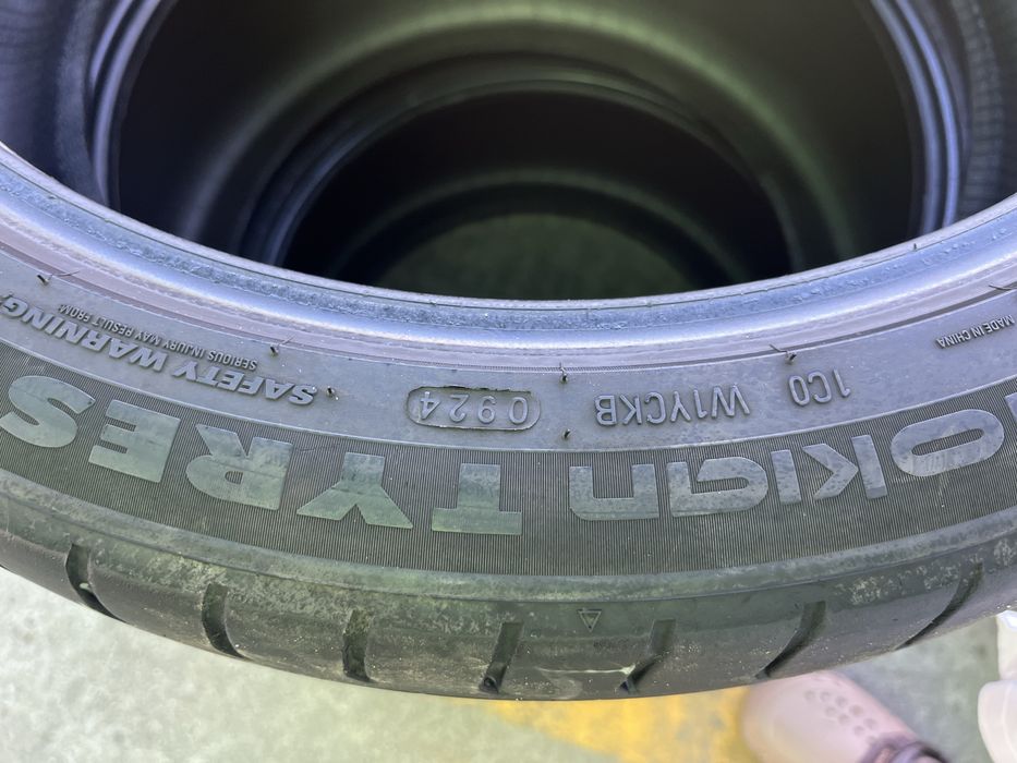 Set cauciucuri nokian vara  275/35/20si 245/40/20