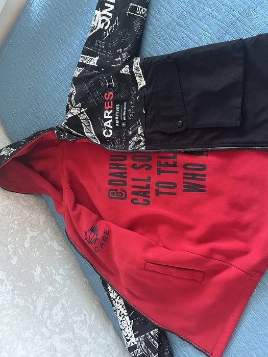 Продам одежда димесезонная