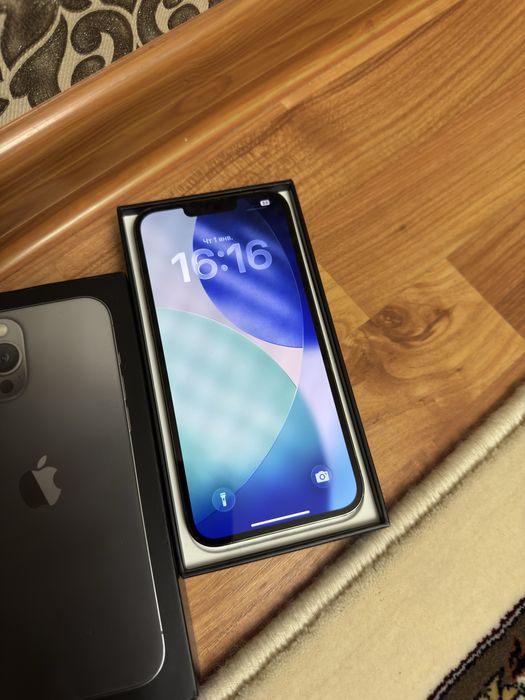 iPhone 13 Pro Max 256GB Graphite