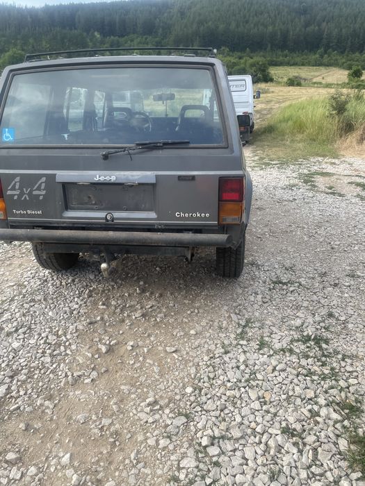 Jeep Cherokee XJ 2.1 за части