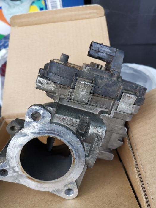 Дроселова клапа за OPEL ASTRA H  1.9 CDTI 101 к.с