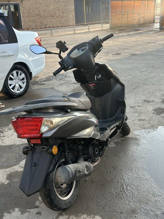 Продам мопед м8 150 кубовый
