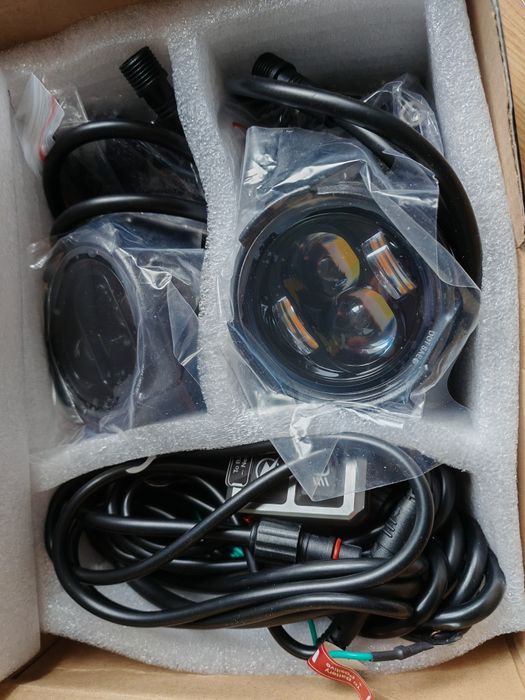 Proiectoare moto, scuter, BMW  Honda  Yamaha Suzuki KTM CF MOTO