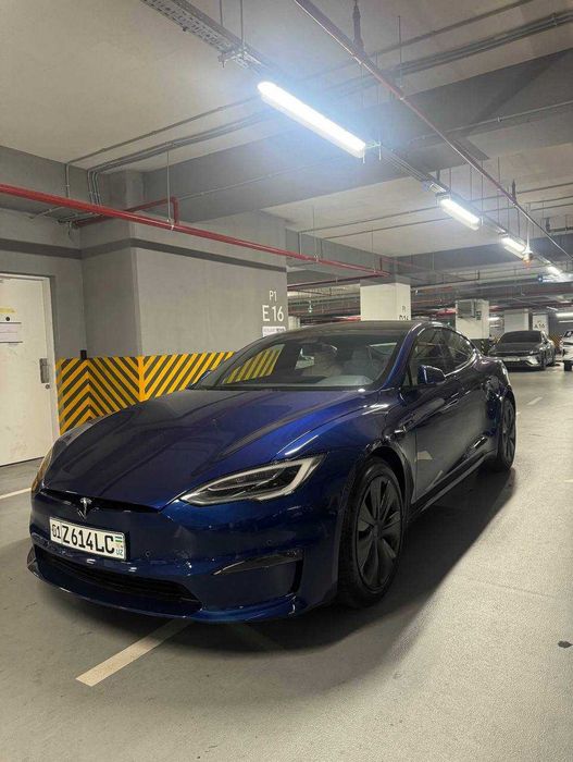 Продается Tesla Model S Long Range 2022 Американка пробег 20000км