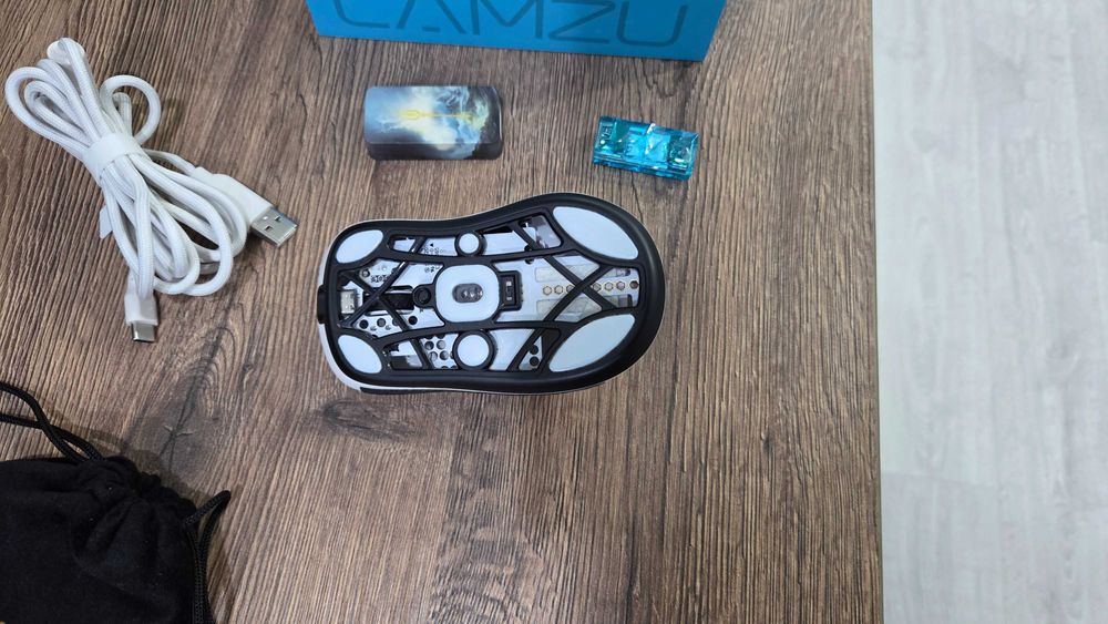 Продам игровую мышь Lamzu Thorn