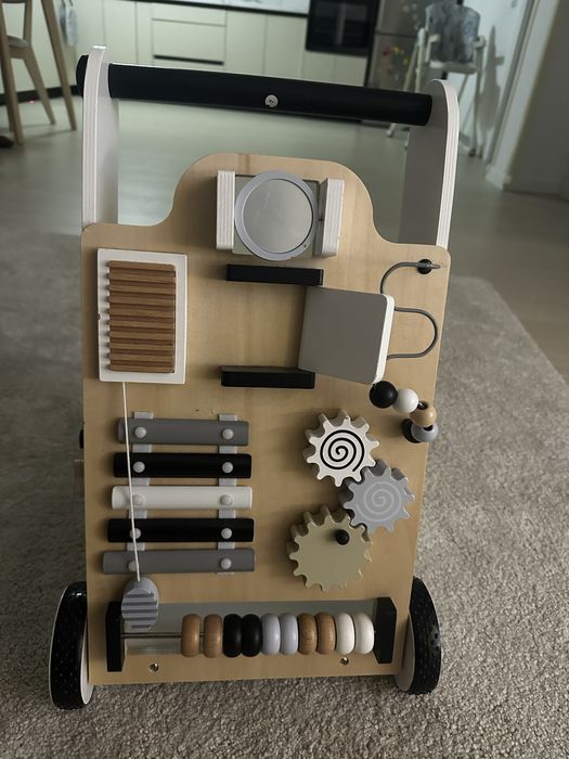 Antemergator cu activitati