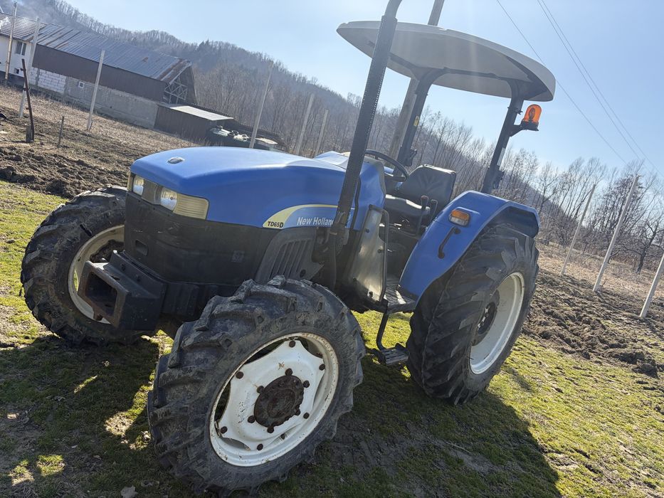 Tractor New Holland TD 65 (fabricatie 2009)