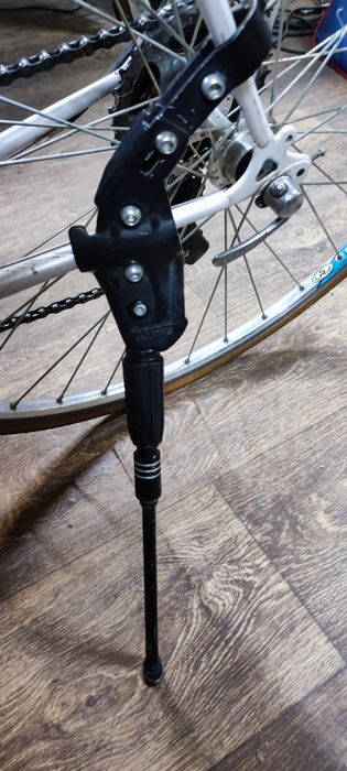 Степенка/стойка за велосипед. Алуминиева степенка.