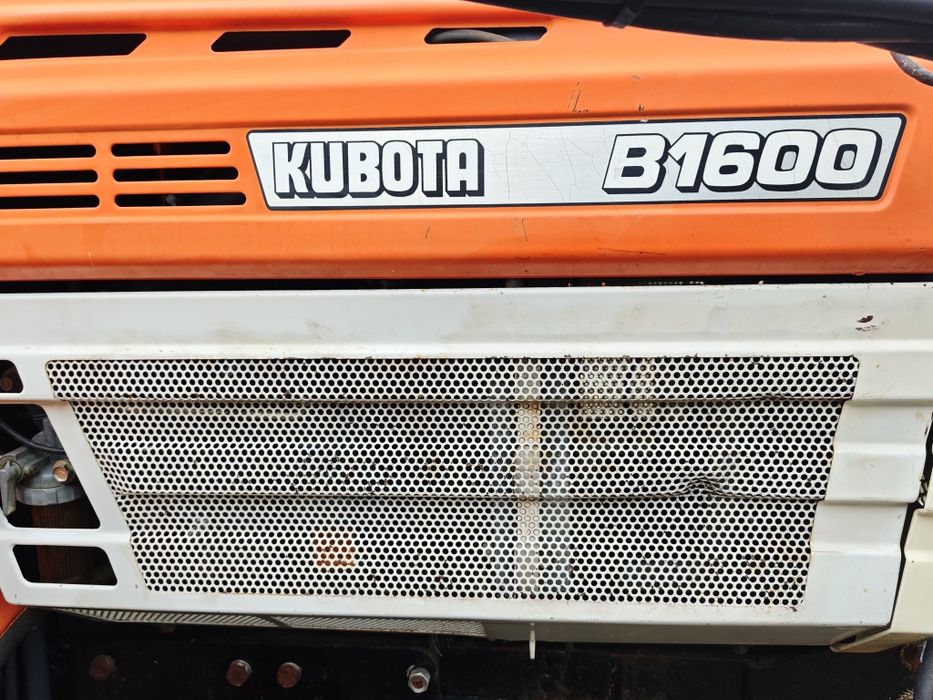 Vând tractor Kabota B1600