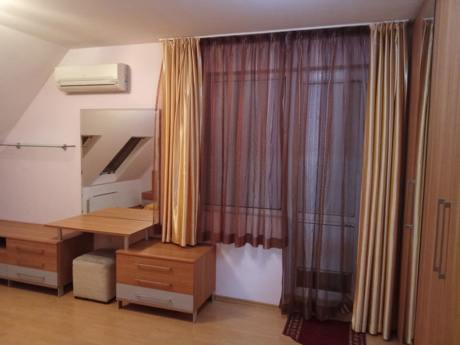 Продава се Тристаен апартамент в Пловдив, Филипово - 120 кв.м за 11 €/кв.м - Снимка #10