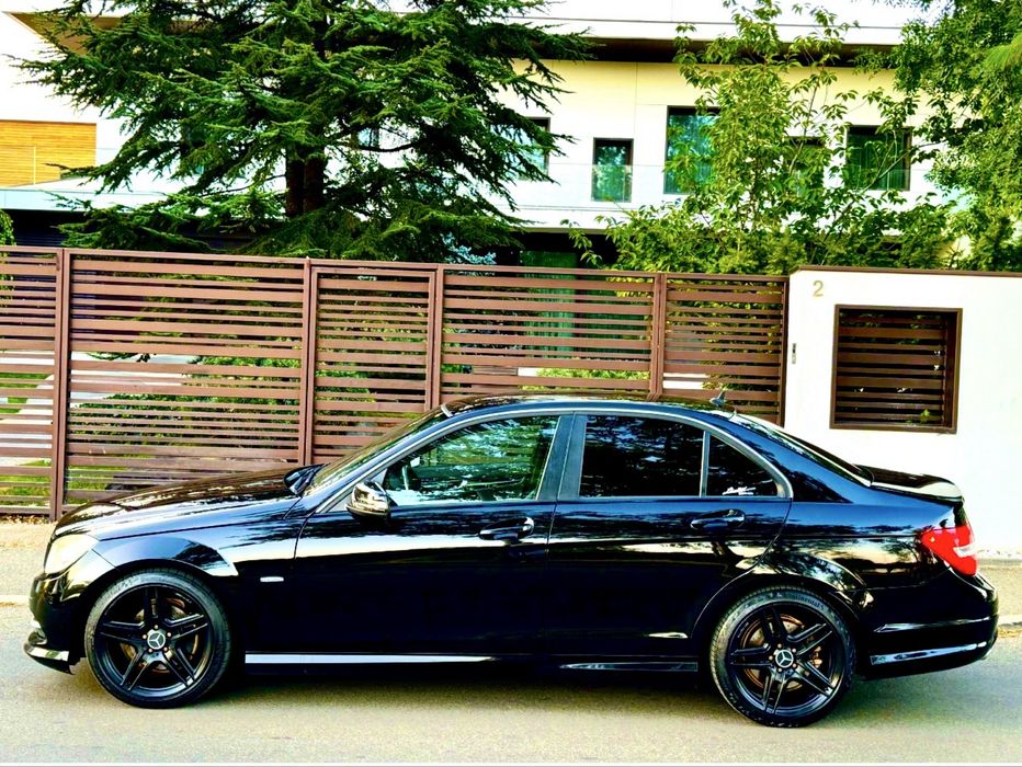 Mercedes-Benz C-Class 204 cai putere packet AMG