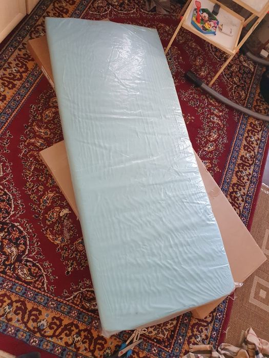 Детская кроватка для девочек